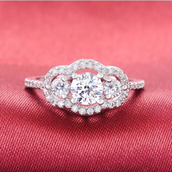 Charm Designer Three Stones Engagement Ring - Picture 3 of 5